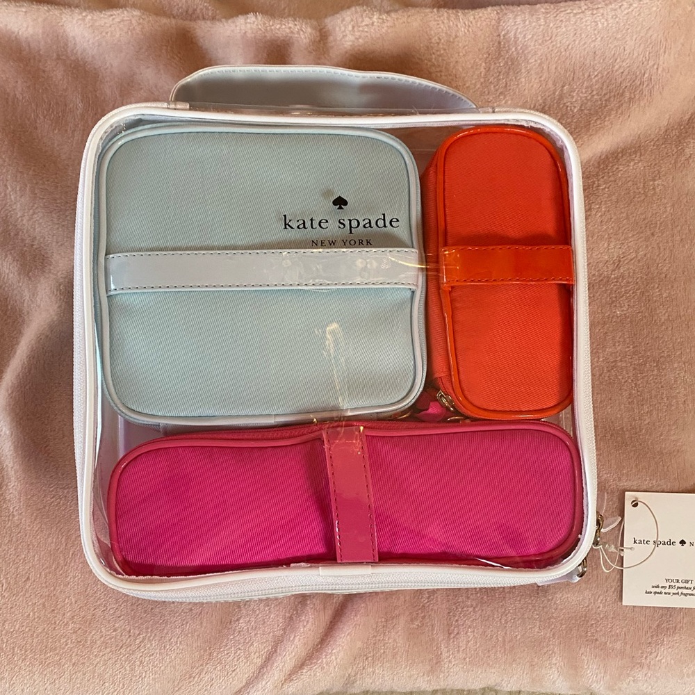 Kate Spade Cosmetic Bag 4 Piece Travel Set - Picture 3 of 7